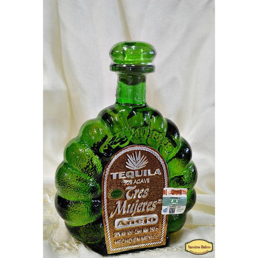 Tres Mujeres Tequila Anejo 750.ML