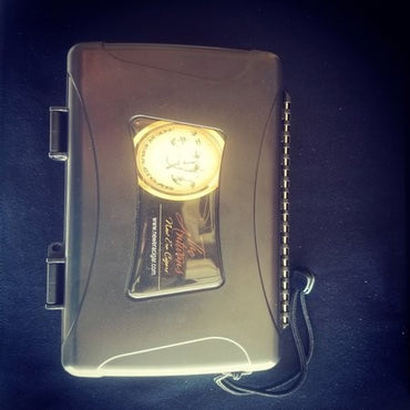 Licencia Particular 10 Count Travel Humidor