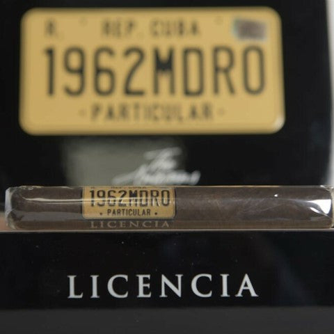Licencia Particular Supremo 20 Count Humidor Box